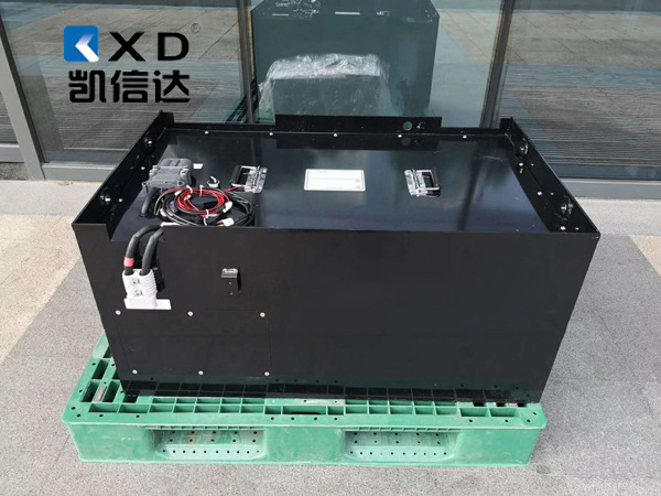 凱信達(dá)：電動(dòng)叉車電池，電動(dòng)牽引車鋰電池，電動(dòng)堆高車蓄電池，48V 400AH磷酸鐵鋰動(dòng)力電池系統(tǒng)