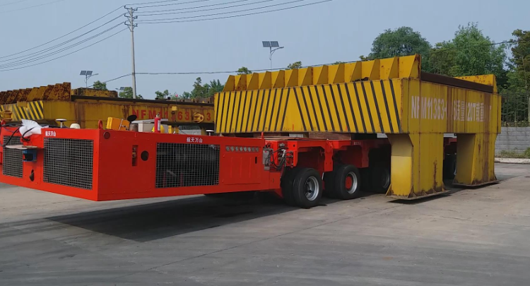  重型自動導引車（AGV）