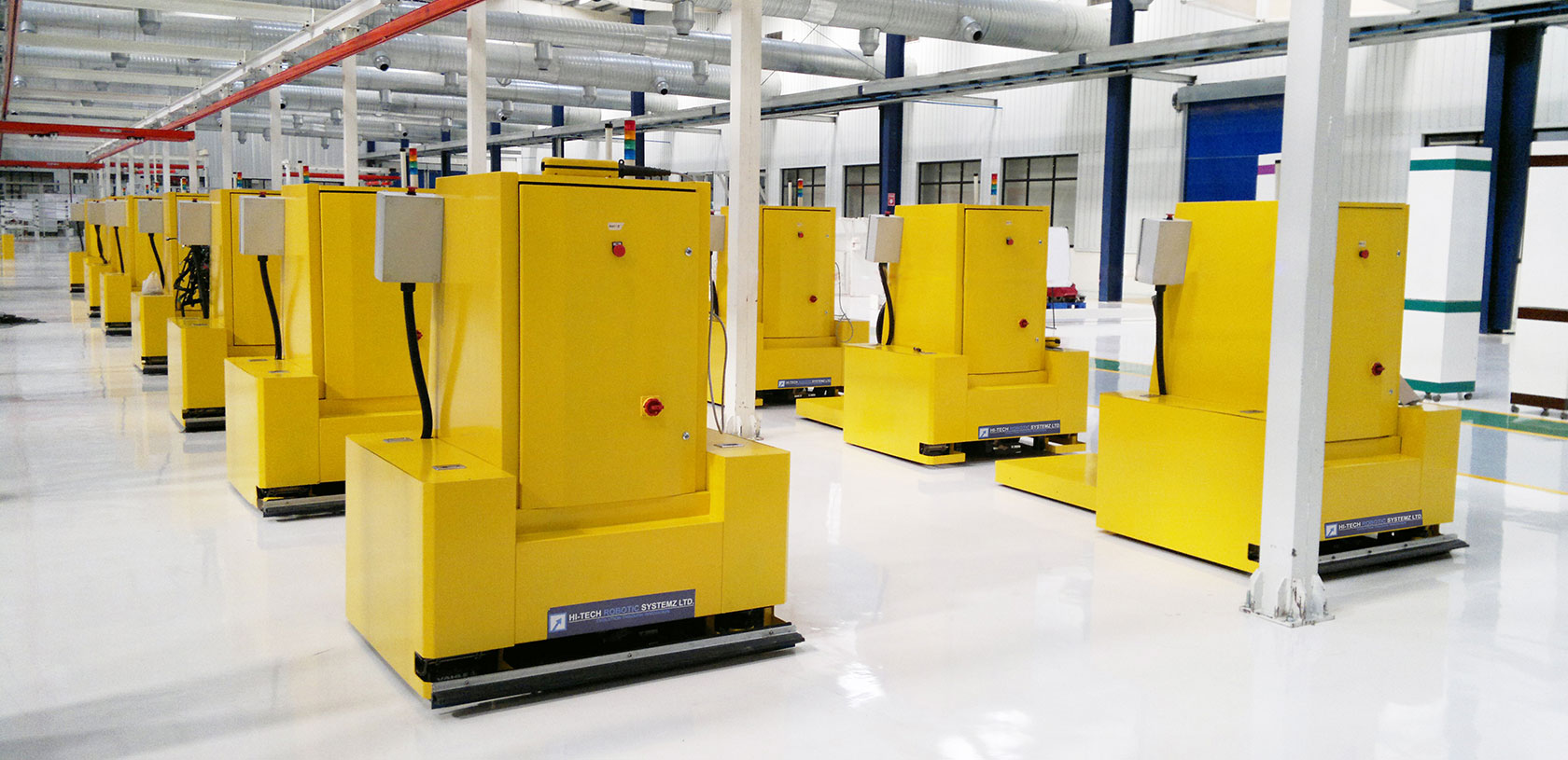 THE HI-TECH ROBOTIC  自主物料搬運機Novus Carry