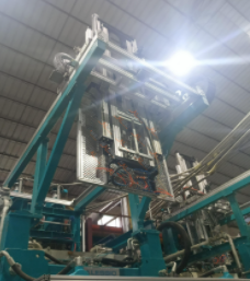 海美全自動注塑機下料機械手