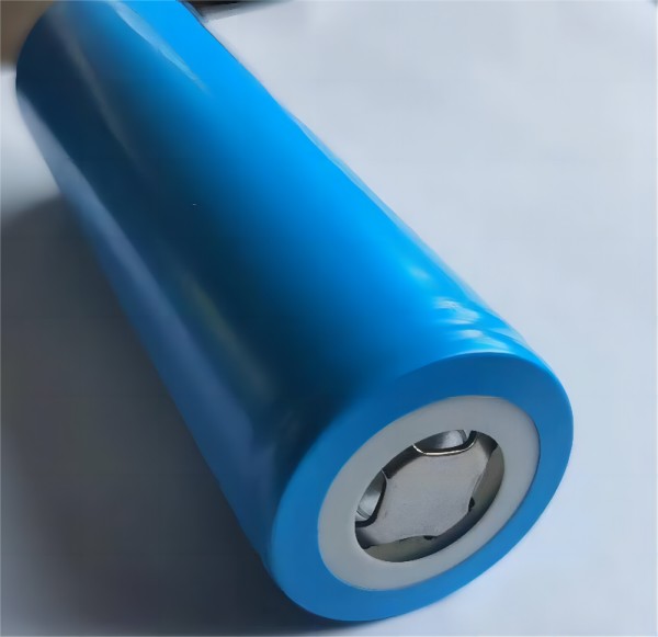 供應供應---32140 3.2V 15Ah磷酸鐵鋰電池